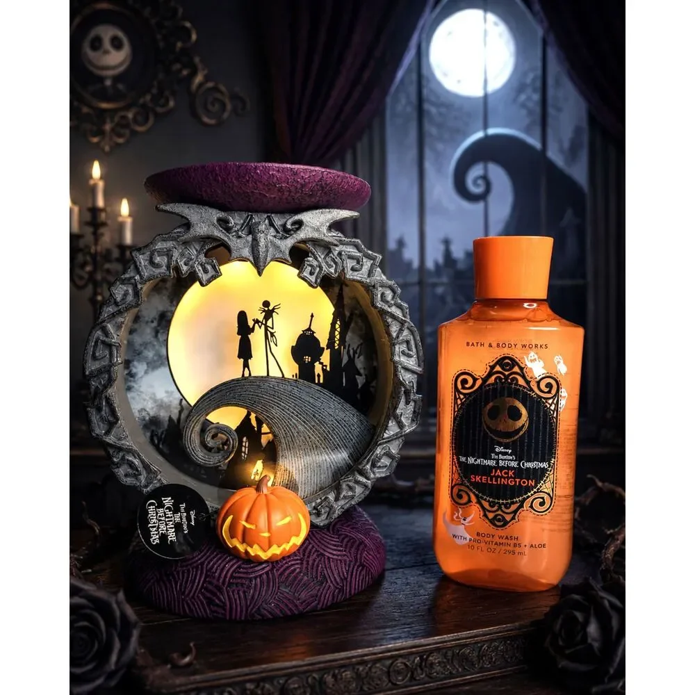 NWT Bath  Body Works Nightmare Before Christmas Spiral Hill Candle Holder +Bonus